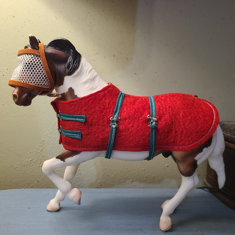 Handmade Model Horse Blanket Fly Mask Set Traditional Size Red Tack Set